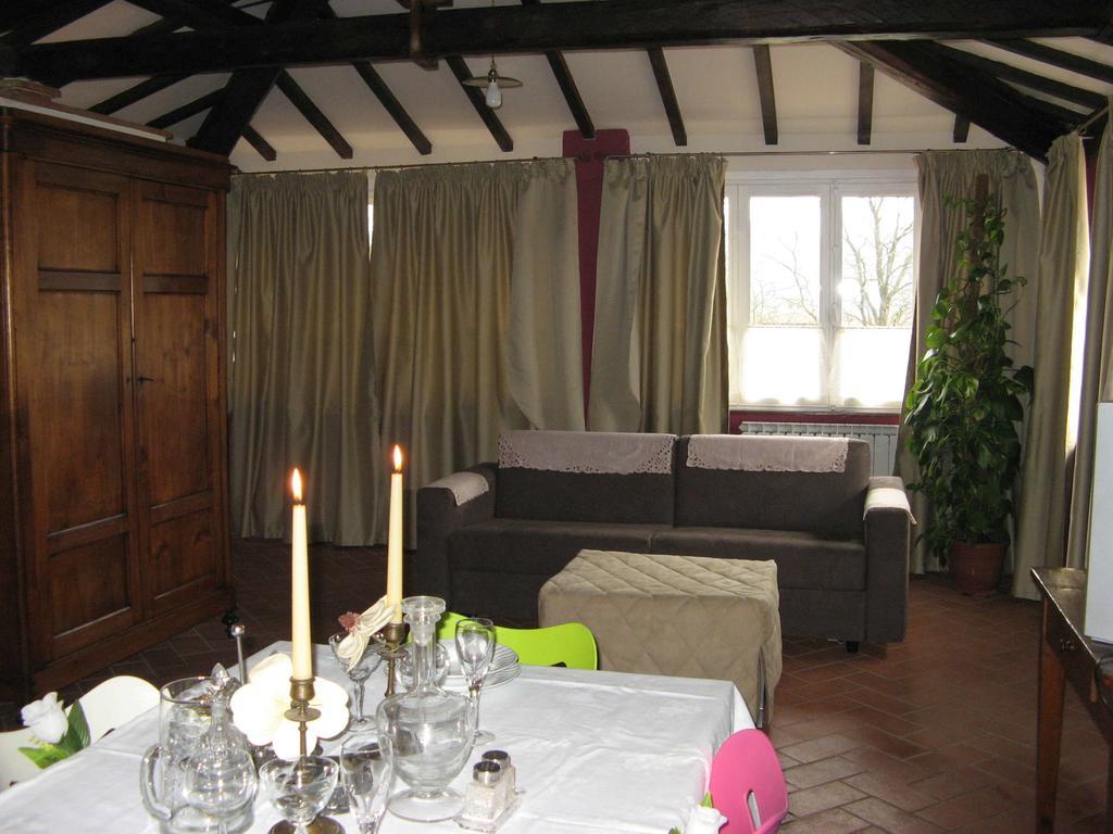 La Terrazza Fra Le Torri Apartment ลุคคา ภายนอก รูปภาพ